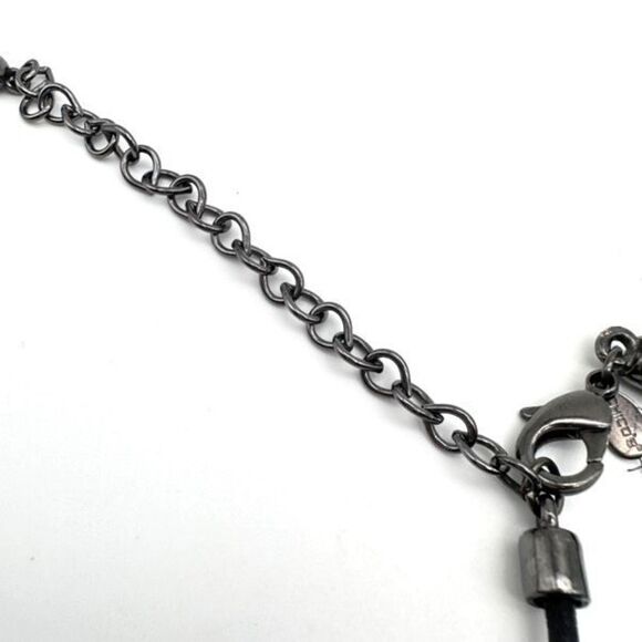 Chico’s stunning iridescent beaded layered choker necklace black multicolor - Picture 6 of 8